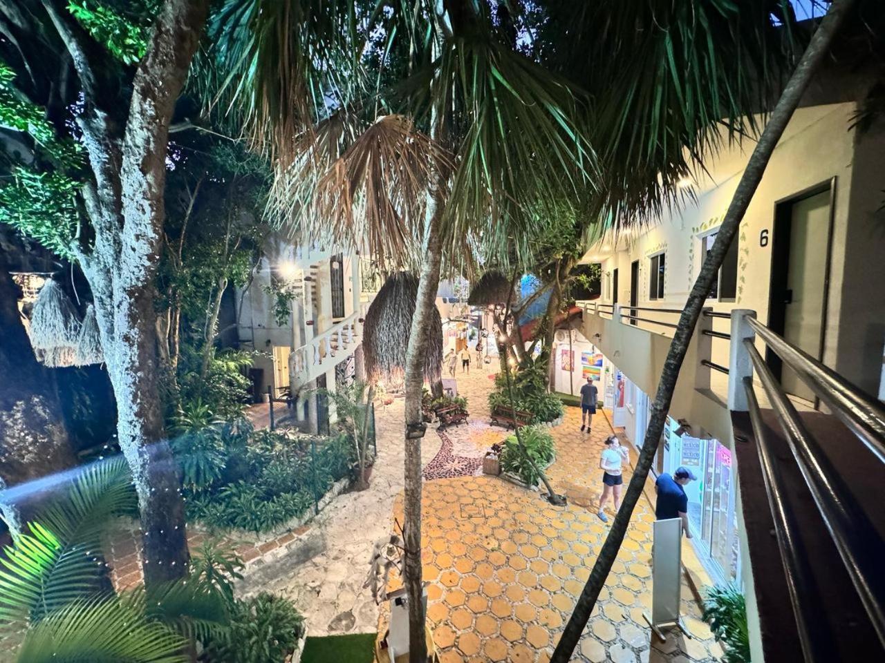 Hotel Ha Garden Gallery - 5Th Avenue Playa del Carmen Esterno foto