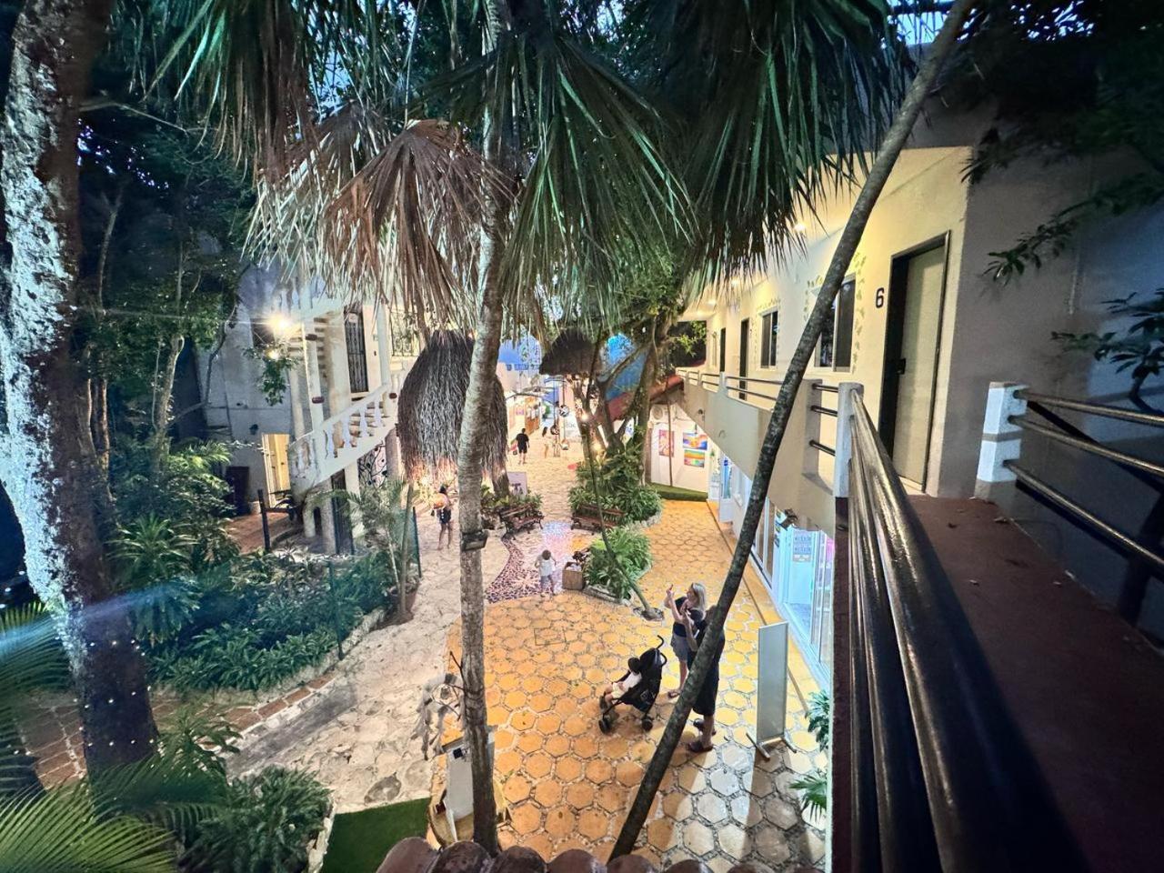 Hotel Ha Garden Gallery - 5Th Avenue Playa del Carmen Esterno foto